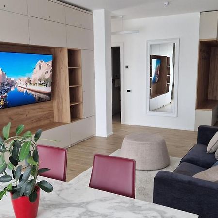 קלוז'-נאפוקה Valentini Apartments מראה חיצוני תמונה
