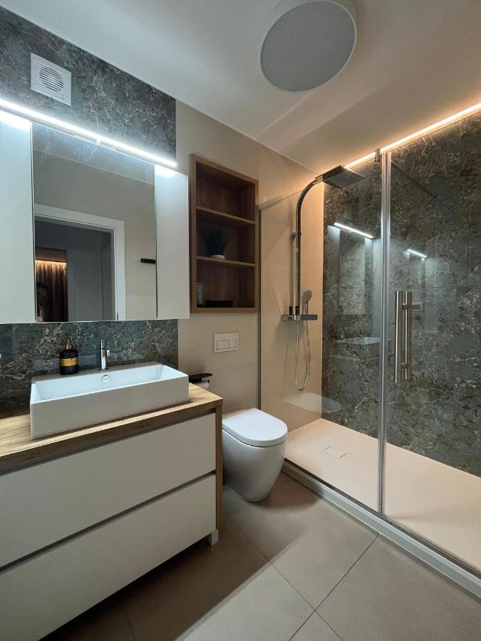 קלוז'-נאפוקה Valentini Apartments מראה חיצוני תמונה