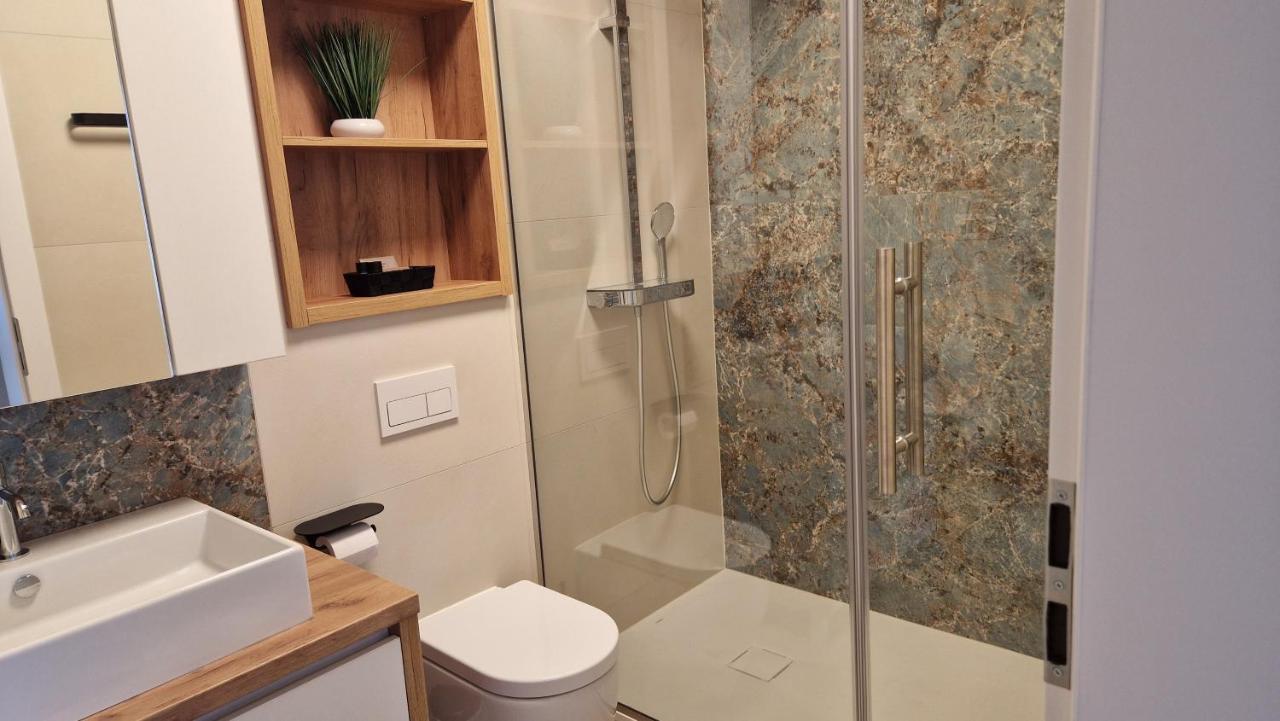 קלוז'-נאפוקה Valentini Apartments מראה חיצוני תמונה